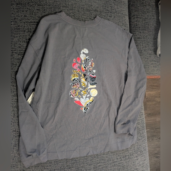 Women's Gray Top - Picture 8 of 12